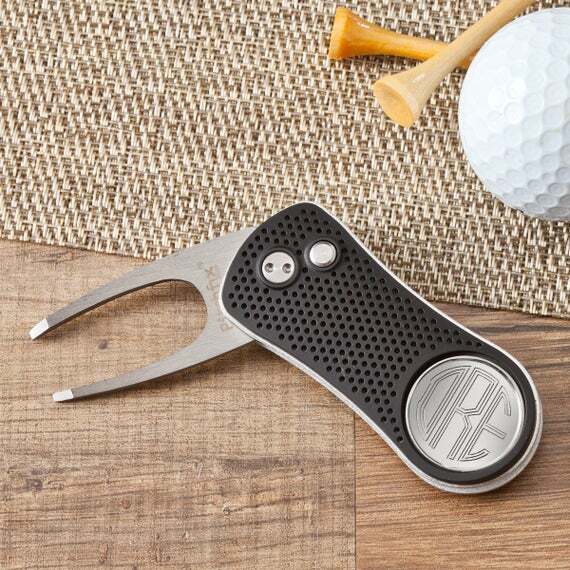 Personalized Golf Divot and Magnetic Ball Marker - Golf Divot To