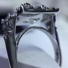 Diamond Engagement Rings | 972 335 6500 | eatoncustomjewelers.c